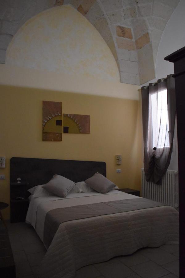 Samele Bed And Breakfast Lecce Eksteriør bilde