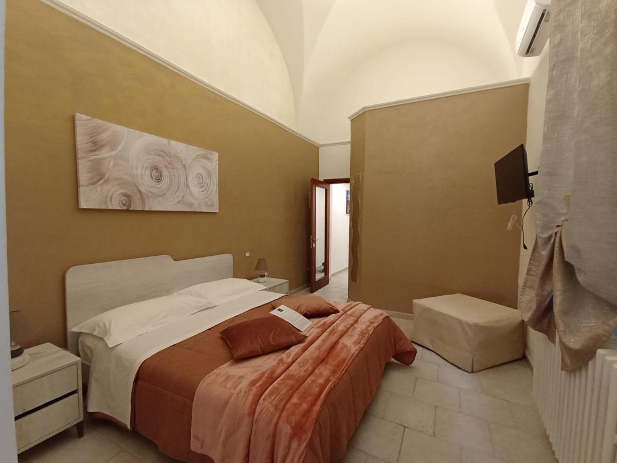 Samele Bed And Breakfast Lecce Eksteriør bilde